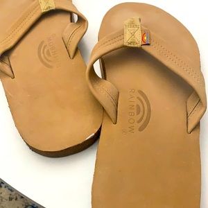 Rainbow men’s sandals, brand new never worn. I bought the wrong size!